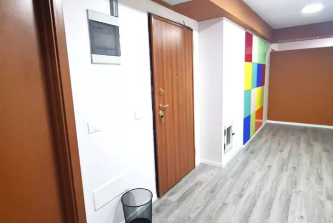 Business Property for Rent 3+1 in Tirana - 3,500 Euro