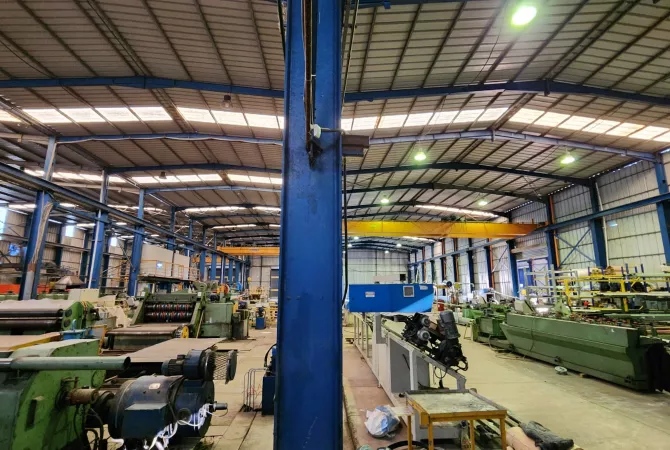 Shtepi ne shitje Apartament ne Lushnje, 7+1, Mobilimi E mobiluar, Pagesa 2,100,000  Euro.