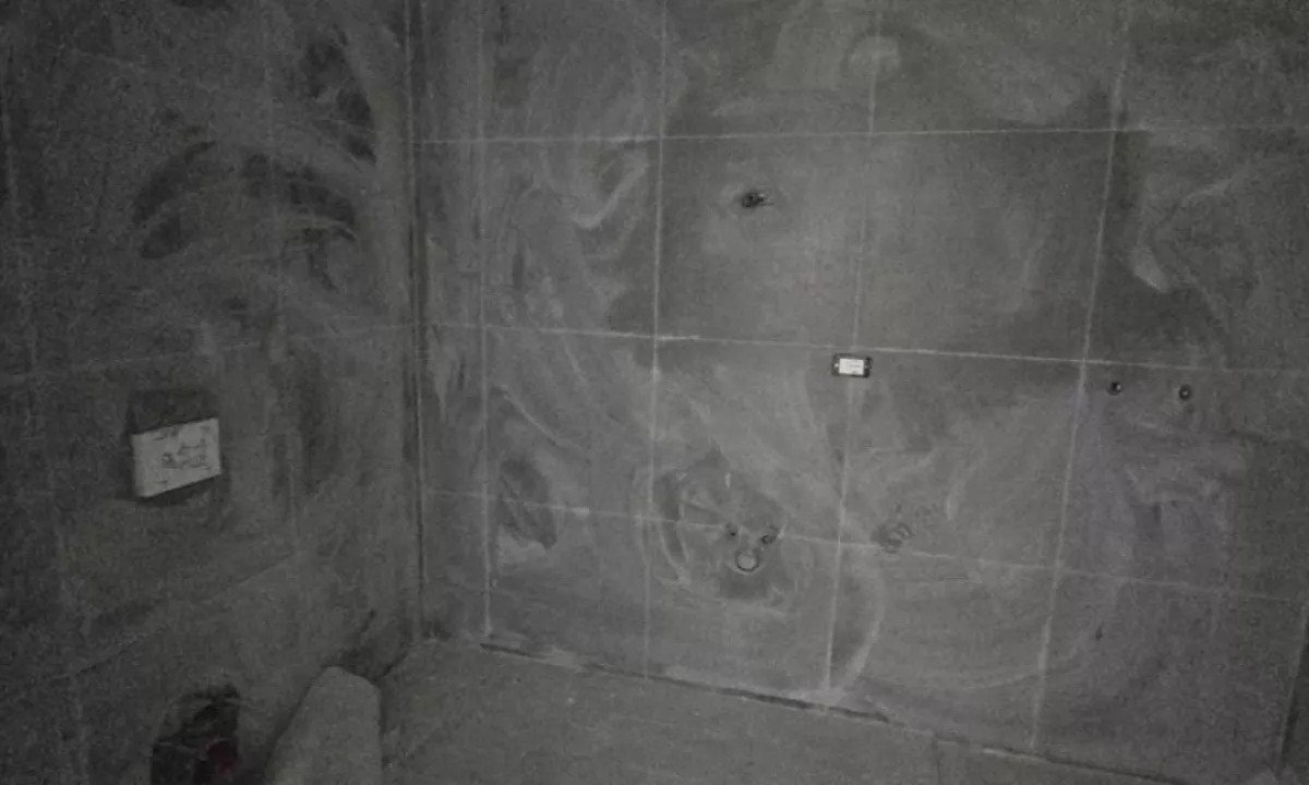 Shtepi ne shitje Apartament ne Tirane, 1+1, Mobilimi Bosh, pa mobiluar, Pagesa 123,000  Euro.