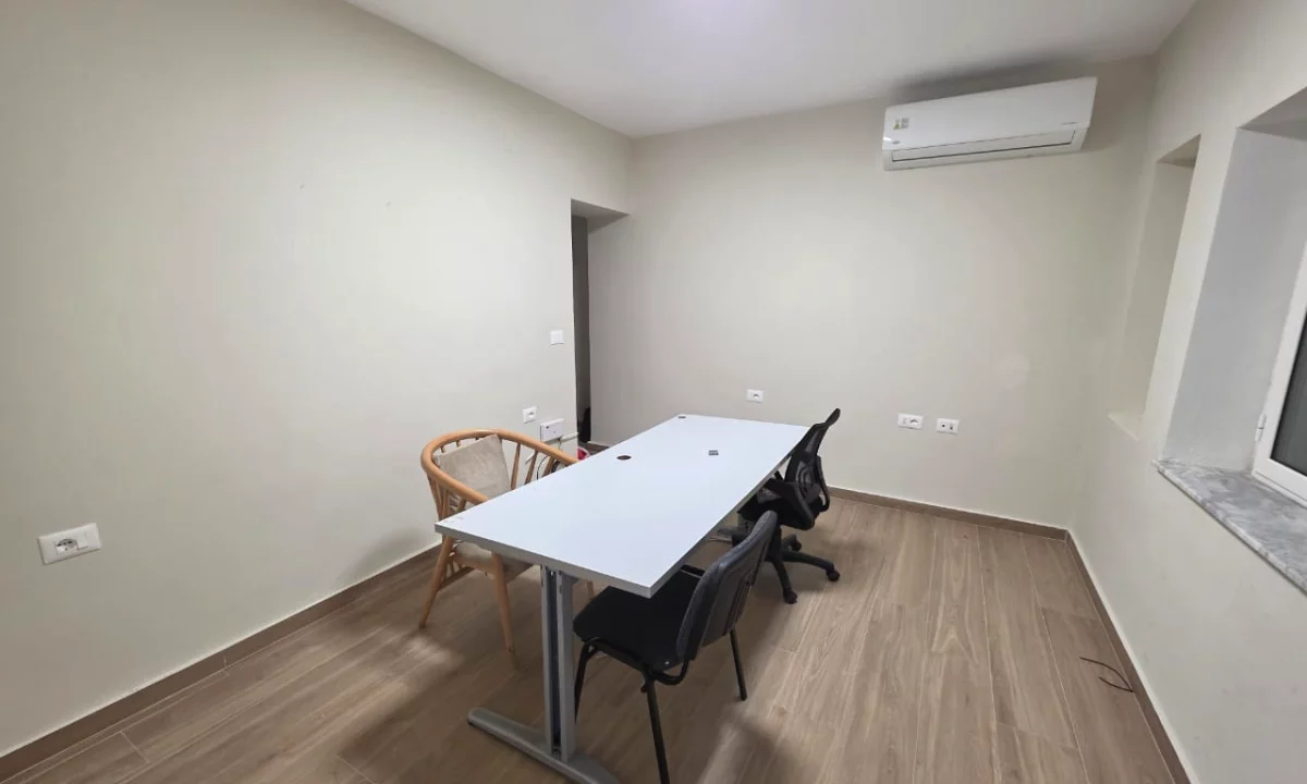 🏢 Jepet me qira ambient zyrash tek Sheshi Wilson!