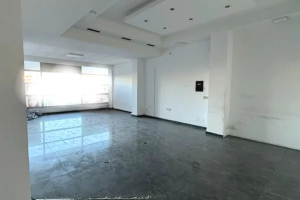 Business Property for Rent 1+1 in Tirana - 550 Euro