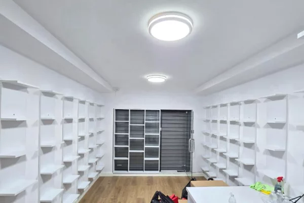 Business Property in Sale 1+1 in Tirana - 120,000 Euro