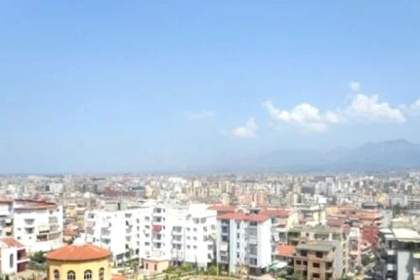 Shtepi me qera Apartament ne Tirane, 1+1, Mobilimi E mobiluar, Pagesa 450  Euro.