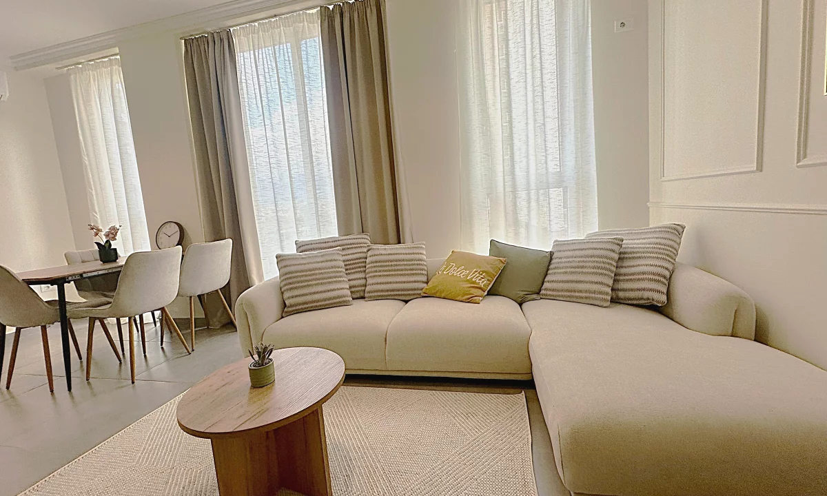 Shtepi me qera Apartament ne Tirane, 1+1, Mobilimi E mobiluar, Pagesa 650  Euro.