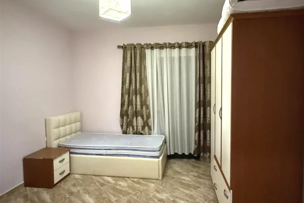 Shtepi me qera Apartament ne Tirane, 2+1, Mobilimi E mobiluar, Pagesa 550  Euro.