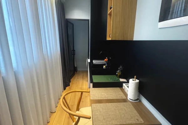 Appartamento in vendita a Tirana Garsoniere, Arredato