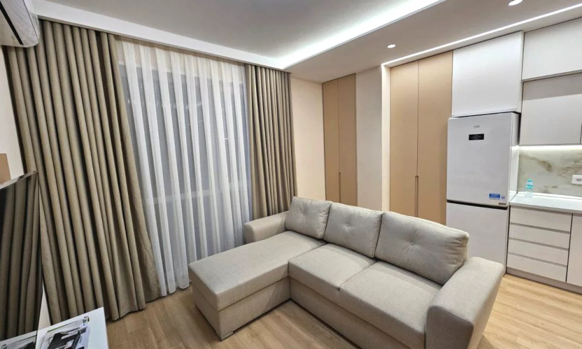 Shtepi me qera Apartament ne Tirane, Garsoniere, Mobilimi E mobiluar, Pagesa 400  Euro.