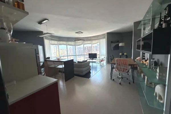 Shtepi me qera Apartament ne Tirane, 2+1, Mobilimi E mobiluar, Pagesa 80,000  Leke.