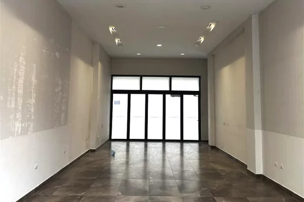 Jepet me qira ambient biznesi - Tek 21 Dhjetori!!!