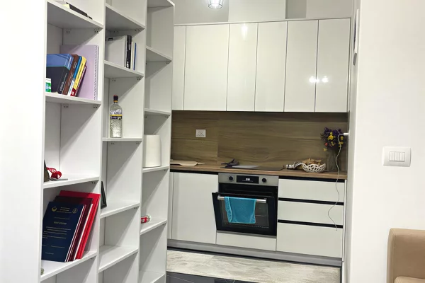 Shtepi me qera Apartament ne Tirane, 1+1, Mobilimi E mobiluar, Pagesa 400  Euro.