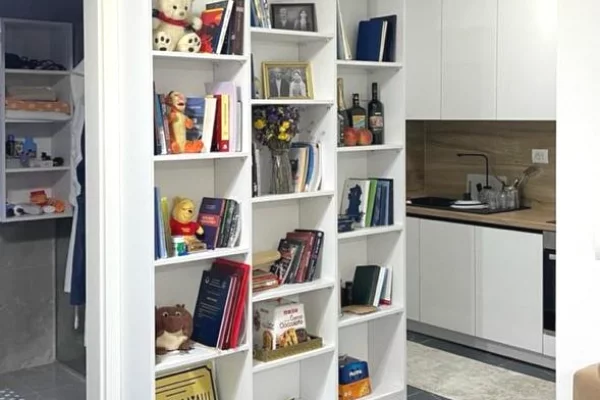 Shtepi me qera Apartament ne Tirane, 1+1, Mobilimi E mobiluar, Pagesa 400  Euro.