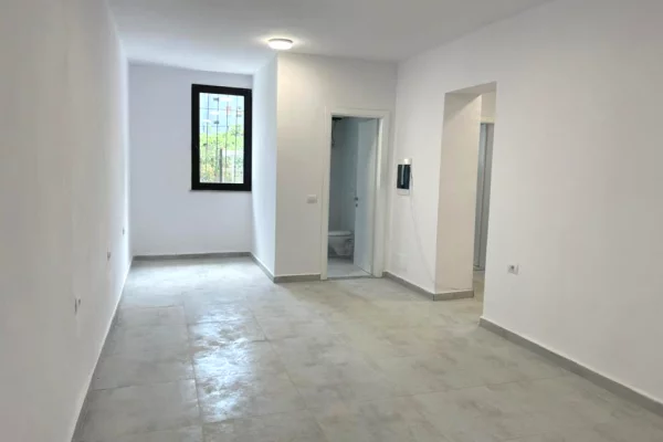 Ambient Biznesi me Qera – Stadiumi Dinamo!!!