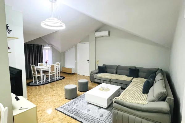 House for Rent 2+1 in Tirana - 700 Euro