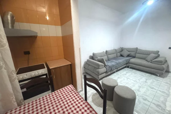 House for Rent 1+1 in Tirana - 400 Euro