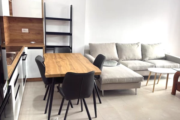 Casa in affitto 1+1 a Tirana - 500 Euro