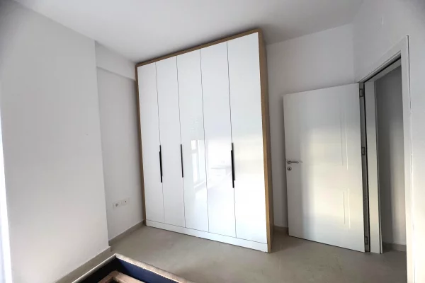 Appartamento in affitto a Tirana 1+1, Arredato