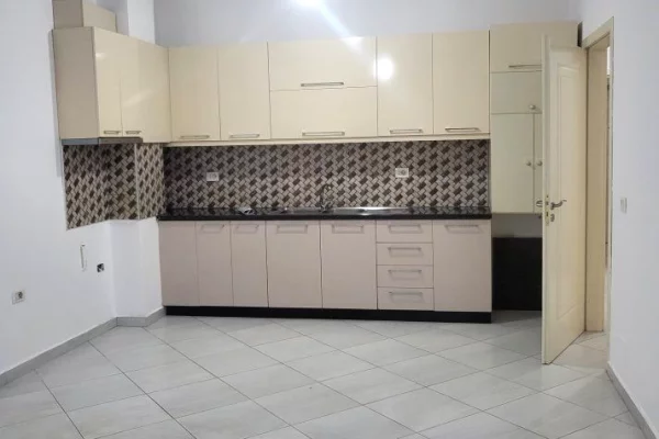 House for Rent 2+1 in Tirana - 550 Euro