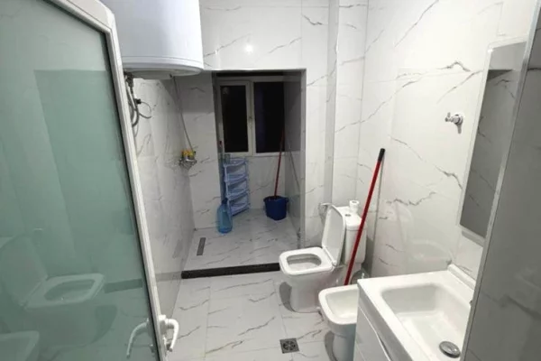 Appartamento in affitto a Tirana 3+1, Arredato