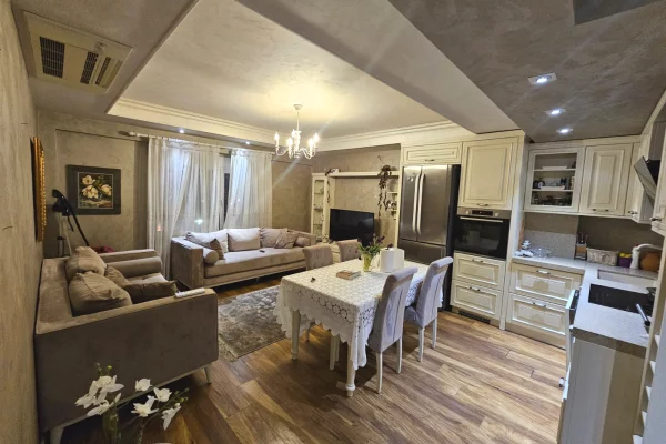 Apartment for sale in Tirana 2+1, Furnished