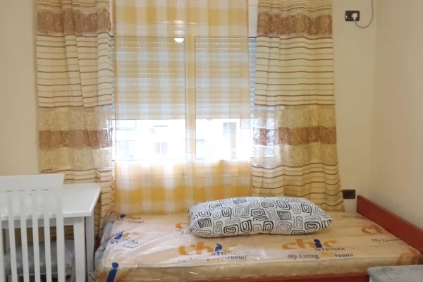 🏡 Garsoniere me Qira – Myslym Shyri (vija e parë)!!!