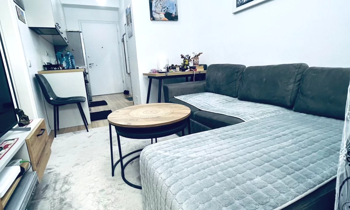 Shtepi me qera Apartament ne Tirane, 1+1, Mobilimi E mobiluar, Pagesa 400  Euro.