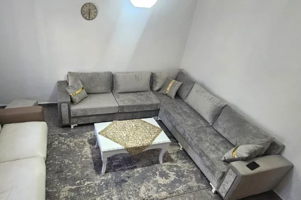 Casa in affitto 1+1 a Tirana - 400 Euro