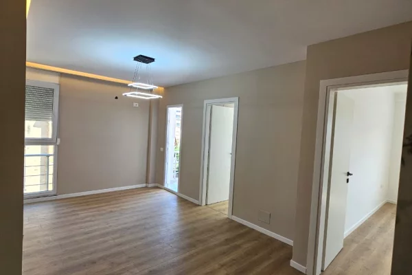 📌Shitet Apartament 2+1 me Garazh 📍 Pazari i Ri!!!