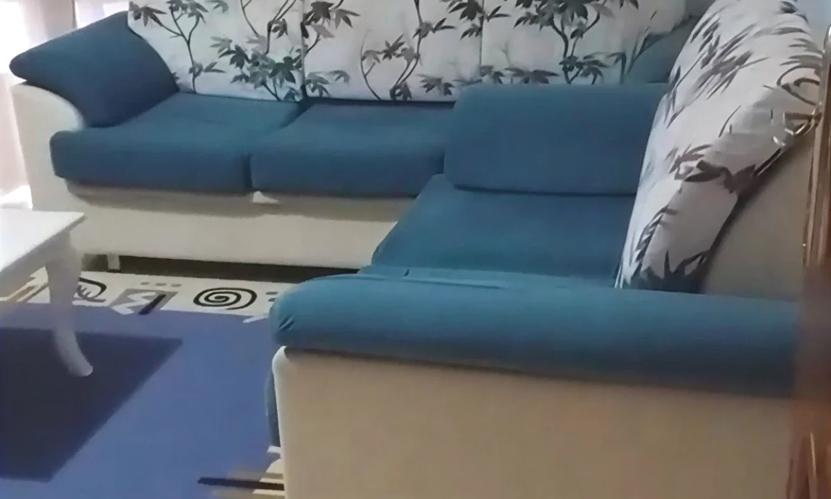 Appartamento in affitto a Tirana 2+1, Arredato