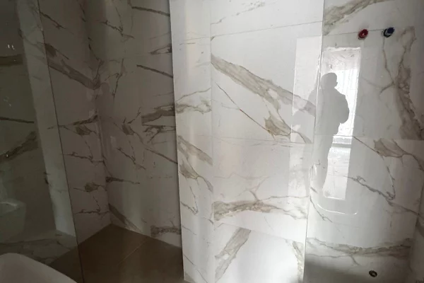 Appartamento in affitto a Tirana 2+1, Arredato