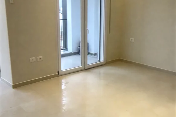 Casa in affitto Garsoniere a Tirana - 300 Euro