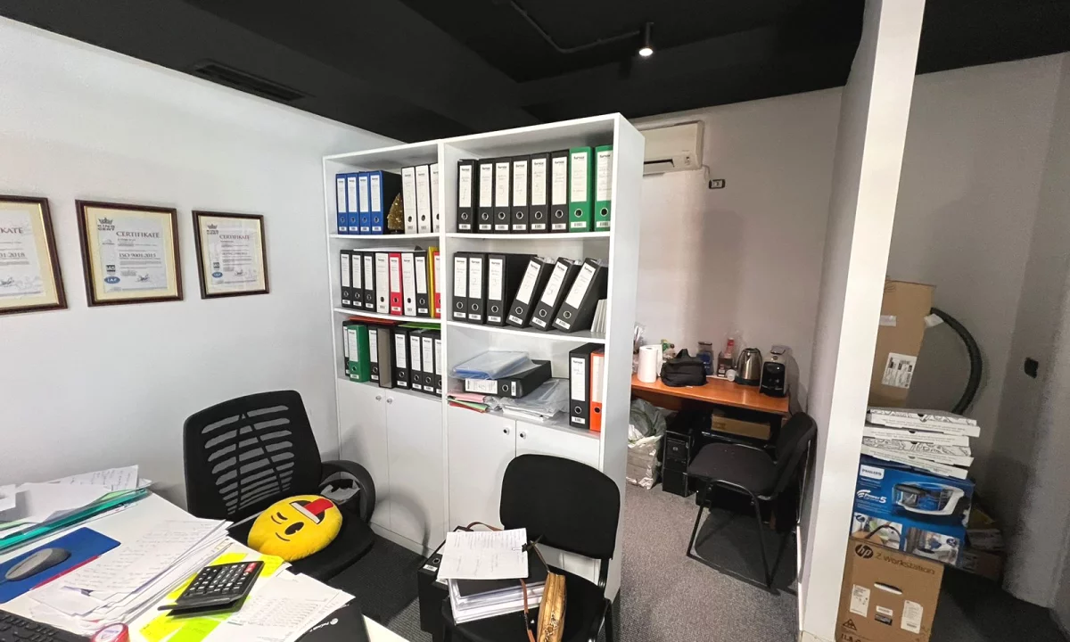 Jepet me Qira Ambient Zyre – Pazari i Ri, Tirane!!