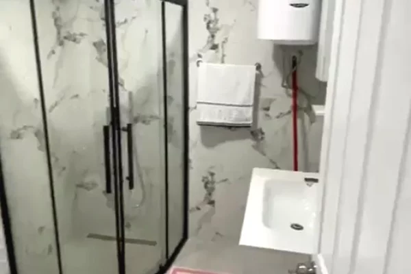 Appartamento in affitto a Tirana 2+1, Arredato