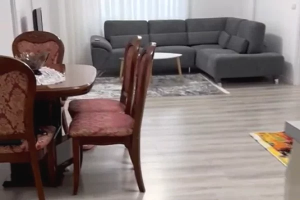 📌Jepet me Qira Apartament 2+1 📍Rr. Dritan Hoxha, pranë Universitetit ZKM !!!