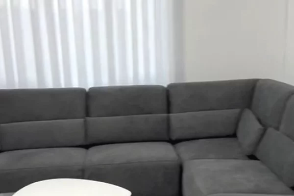 Appartamento in affitto a Tirana 2+1, Arredato