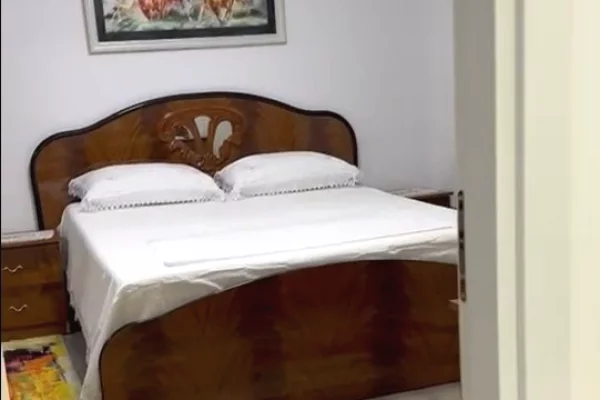 Appartamento in affitto a Tirana 2+1, Arredato