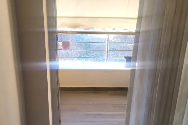 Shtepi me qera Apartament ne Tirane, 2+1, Mobilimi E mobiluar, Pagesa 600  Euro.
