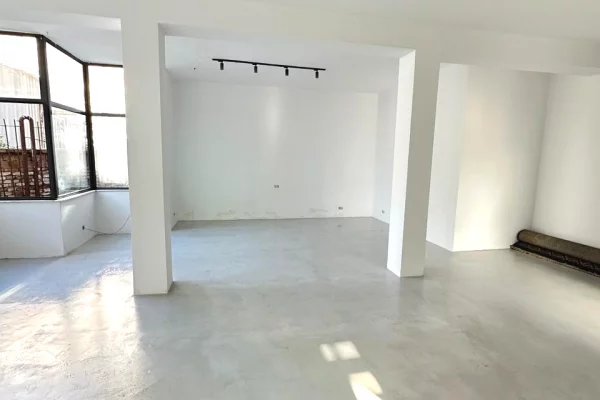 Jepet me Qira Ambient Biznesi – Rruga Ibrahim Tukiqi !!