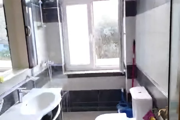 Shtepi me qera Apartament ne Tirane, 1+1, Mobilimi E mobiluar, Pagesa 650  Euro.