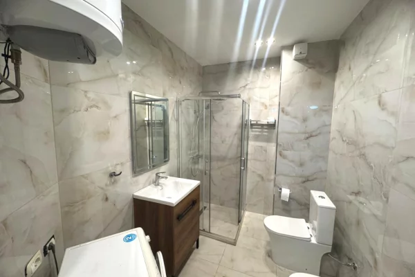 Appartamento in affitto a Tirana 2+1, Arredato