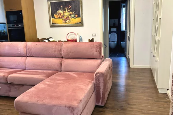  Jepet me Qira Apartament 1+1 në Fresk !!!