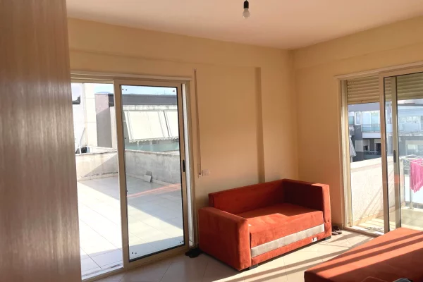 Casa in affitto 1+1 a Tirana - 350 Euro