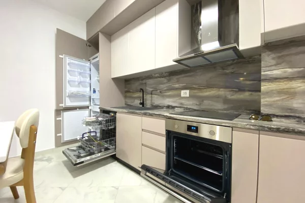 Shtepi me qera Apartament ne Tirane, 1+1, Mobilimi E mobiluar, Pagesa 500  Euro.