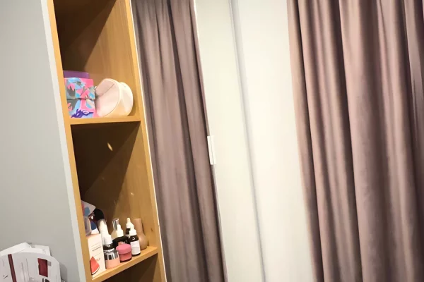 Shtepi me qera Apartament ne Tirane, 1+1, Mobilimi E mobiluar, Pagesa 550  Euro.