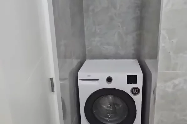 Shtepi me qera Apartament ne Tirane, 1+1, Mobilimi E mobiluar, Pagesa 450  Euro.