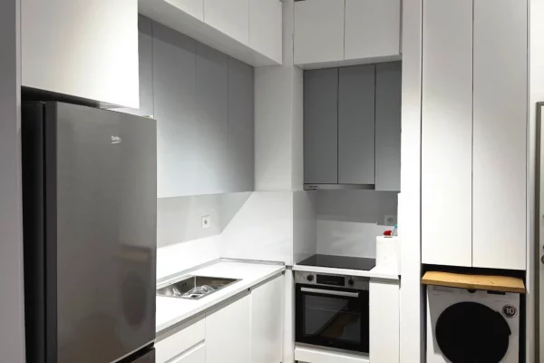 Shtepi me qera Apartament ne Tirane, 1+1, Mobilimi E mobiluar, Pagesa 450  Euro.