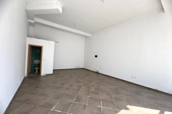 Ambient Biznesi me Qera në Astir  (Vila L 2) !