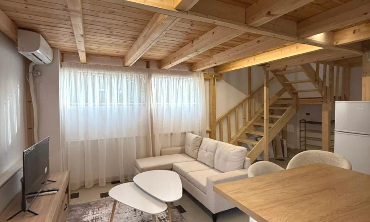 Shtepi me qera Apartament ne Tirane, 1+1, Mobilimi E mobiluar, Pagesa 650  Euro.