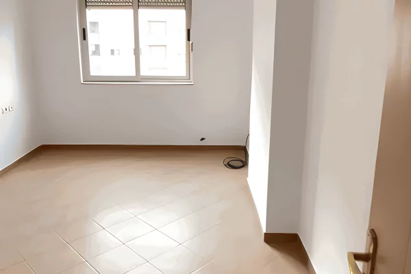 Apartment for rent in Tirana 1+1, Emty