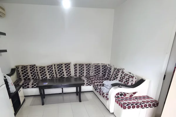 21 Dhjetori - 🏡 Jepet me Qira Apartament 1+1 !