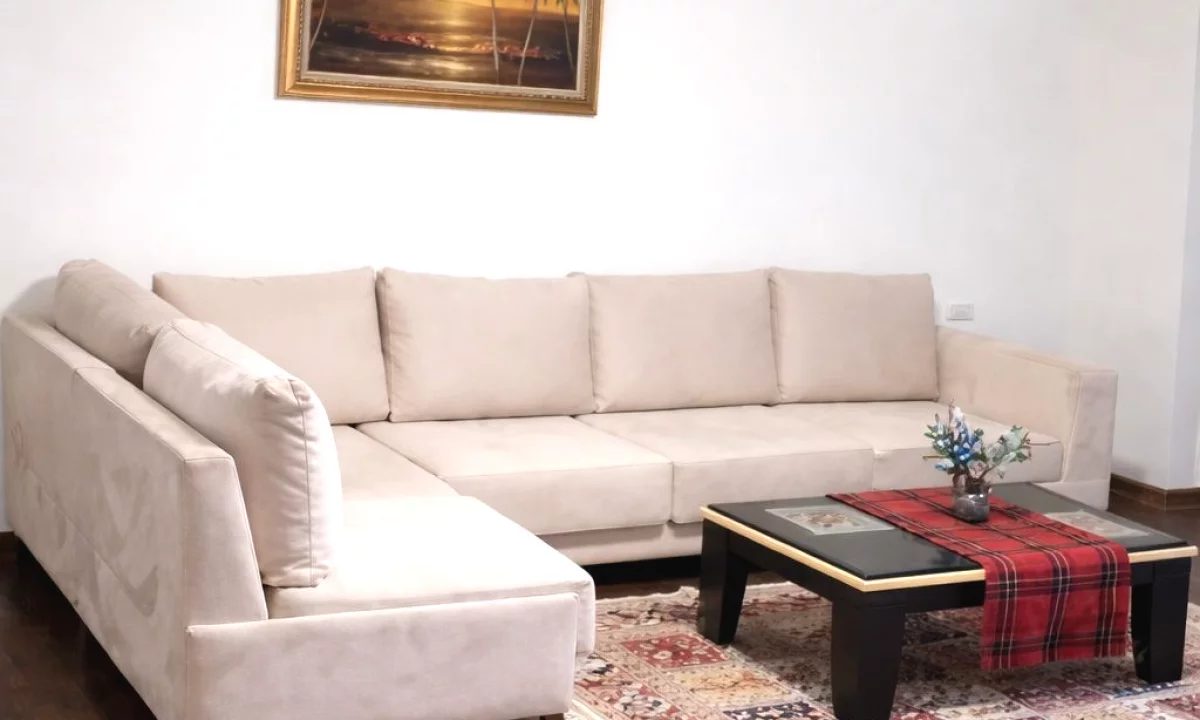 Shtepi me qera Apartament ne Tirane, 2+1, Mobilimi E mobiluar, Pagesa 550  Euro.